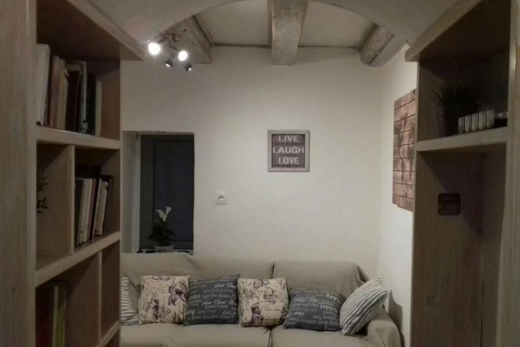 Cosy Little Modern-Rustic Apartment In Corfu Center. Экстерьер фото